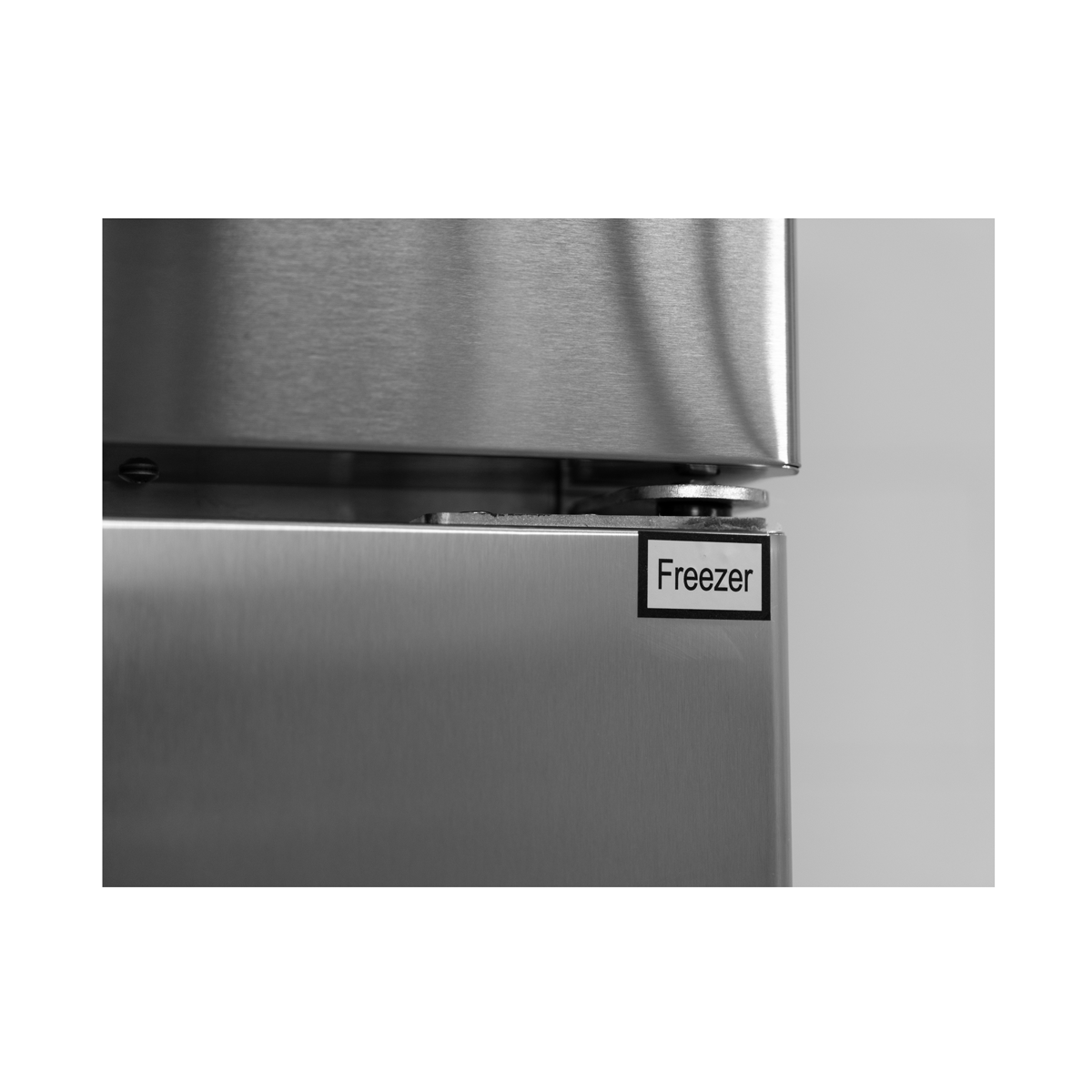 FREEZER Verticale Porta Inox Litri 700