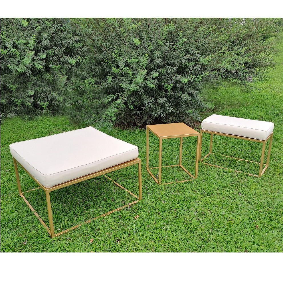 POUF Iron Gold 66x35x40h con Cuscino