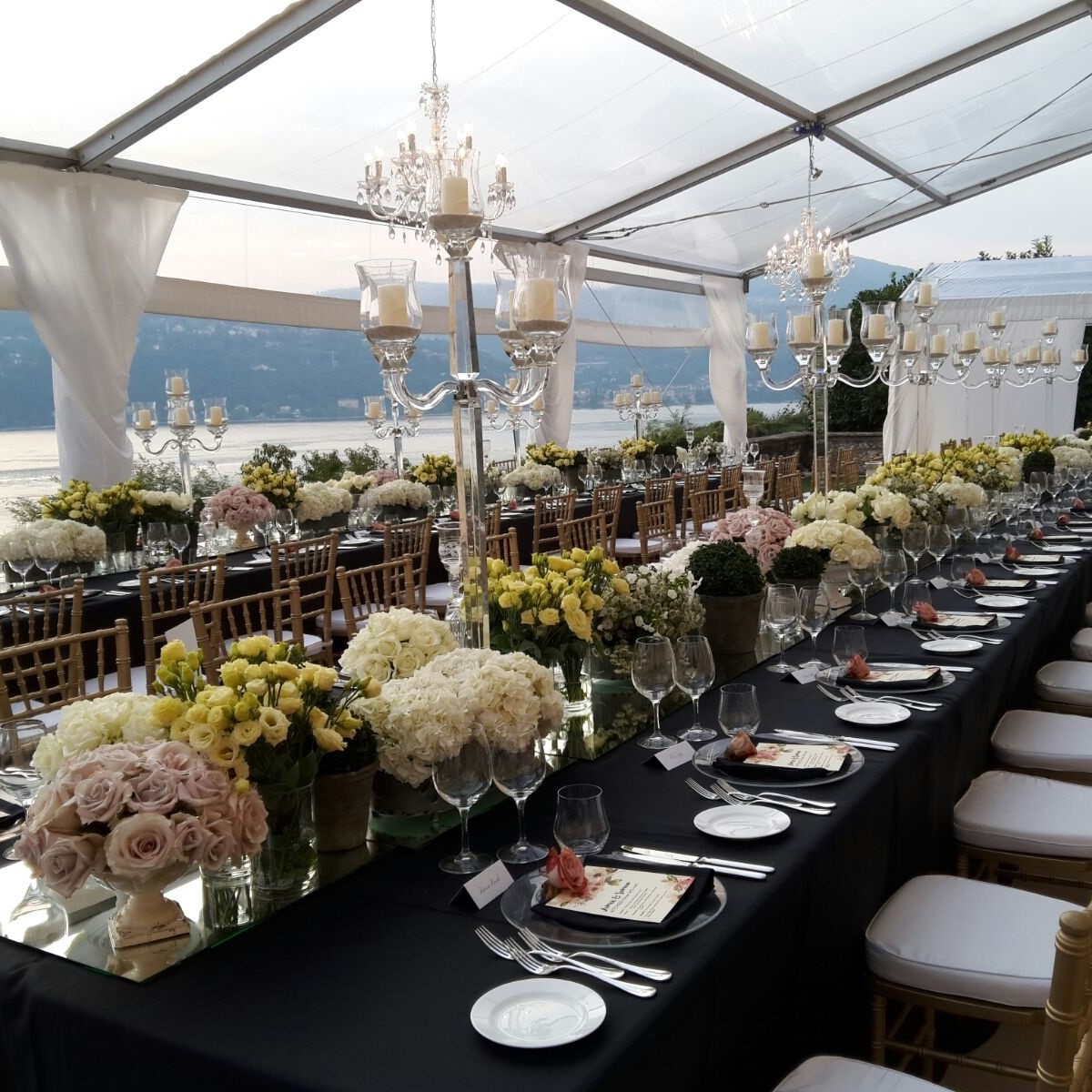 TOVAGLIA Raso Nero cm 300 x 300